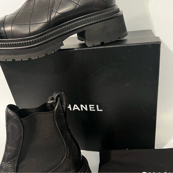 Chanel ankle boot Chelsea boot - Picture 11 of 12